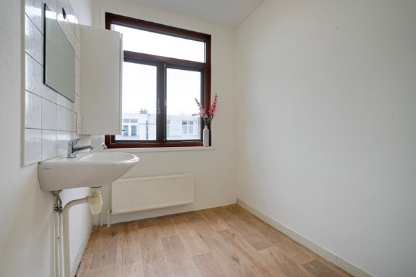Medium property photo - Bussumsestraat 77, 2574 JC Den Haag